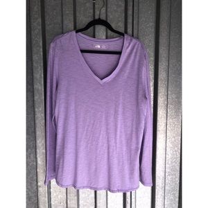 10/$30🛍 North Face V Neck Soft Tee Sz XL